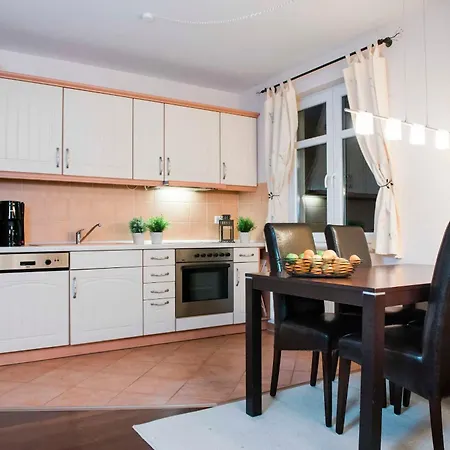 Residenz Prorer Wiek App 10 Strandnah, Mit Balkon By Unsere Urlaubszeit Apartment